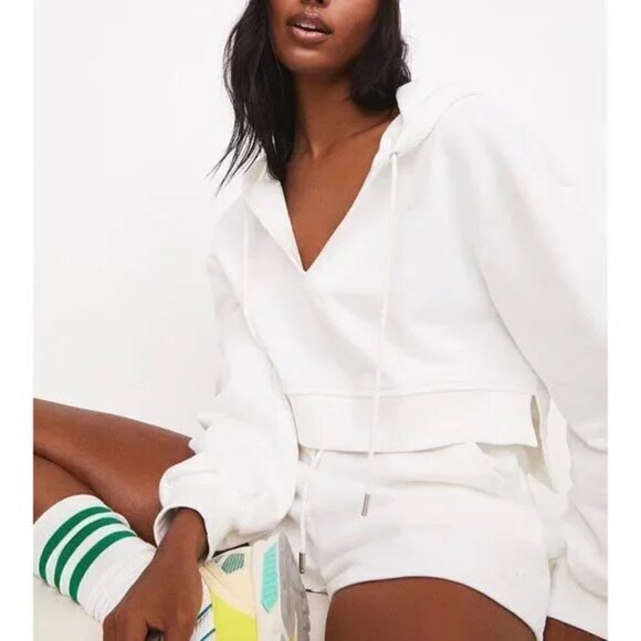 For Love and Lemons White Cropped Hooded Sweatshirt - Size Extra Small - Picture 16 of 16